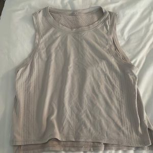 Lululemon cropped light pink tank top size 4